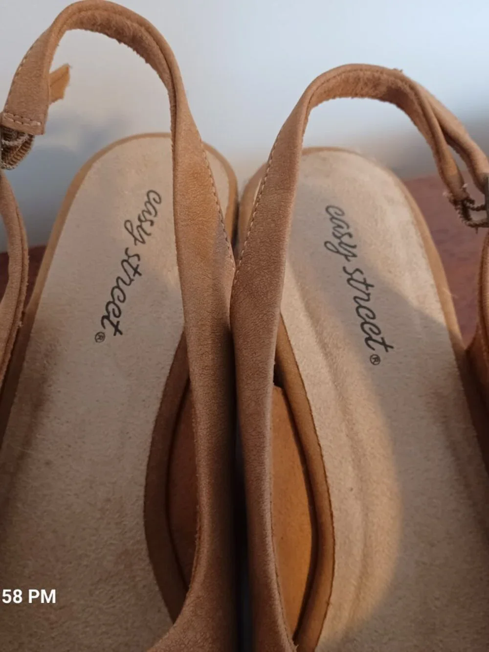 Women's Easy Street Devlin Wedge Espadrilles Sandals Size 9.5